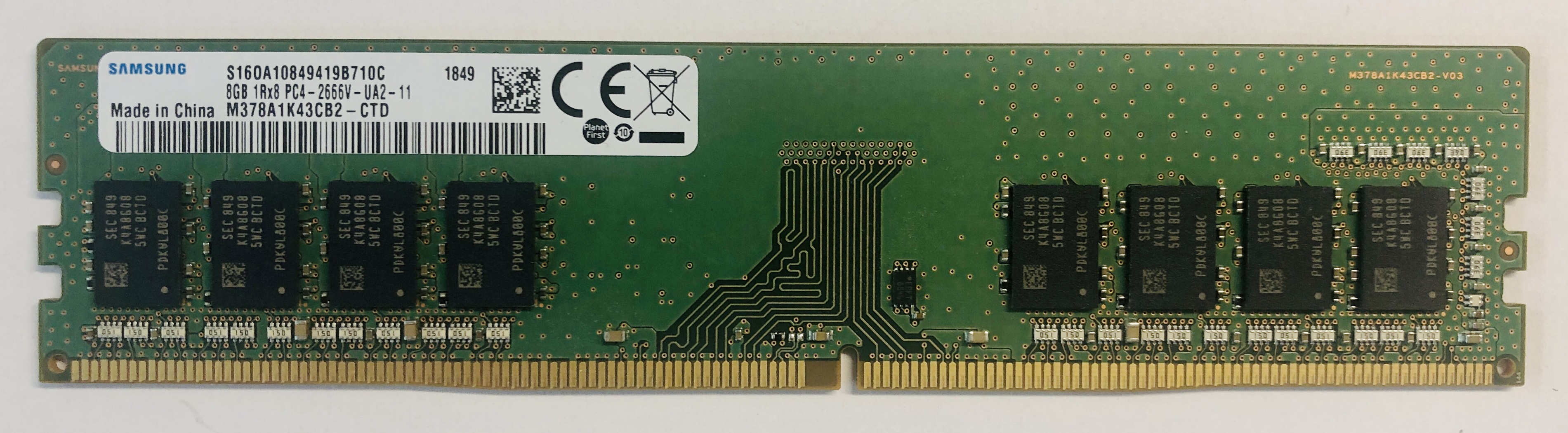 Samsung DDR4 RAM DIMM  8GB 1Rx8 2666MHz / PC4 21300 *gebraucht*