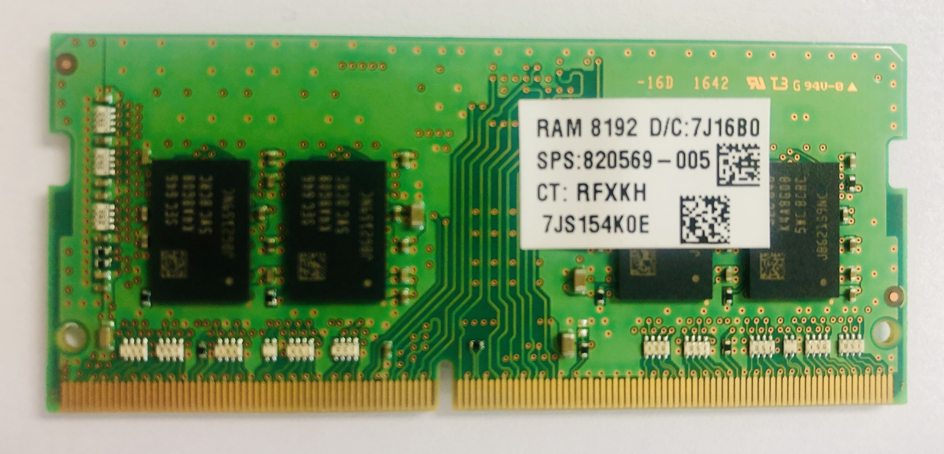 Samsung 8GB DDR4 2400 MHz RAM SO DIMM 260PIN / PC4 19200 1Rx8 *gebraucht*
